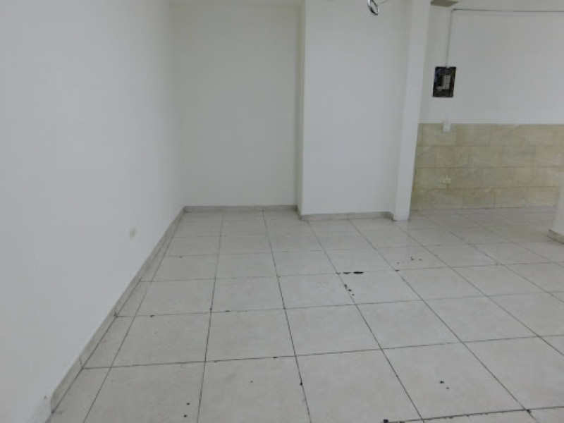 Local En Arriendo - Santa Isabel, Bogotá