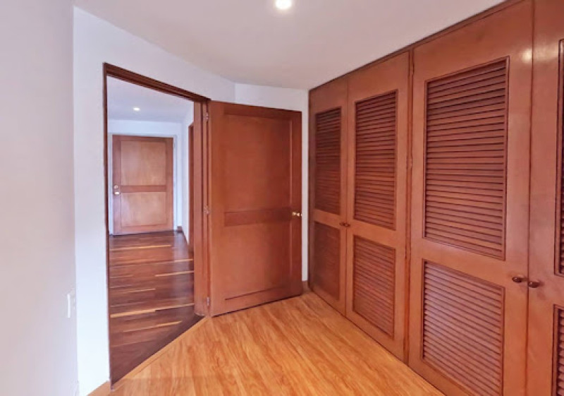 Apartamento En Venta - Los Rosales, Bogotá