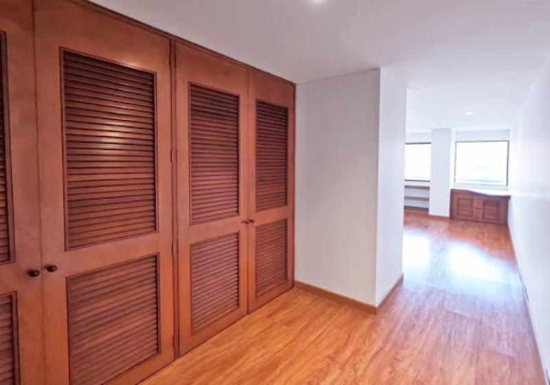 Apartamento En Venta - Los Rosales, Bogotá