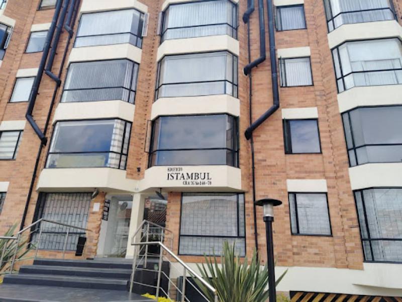 Apartamento En Arriendo - Los Cedros, Bogotá