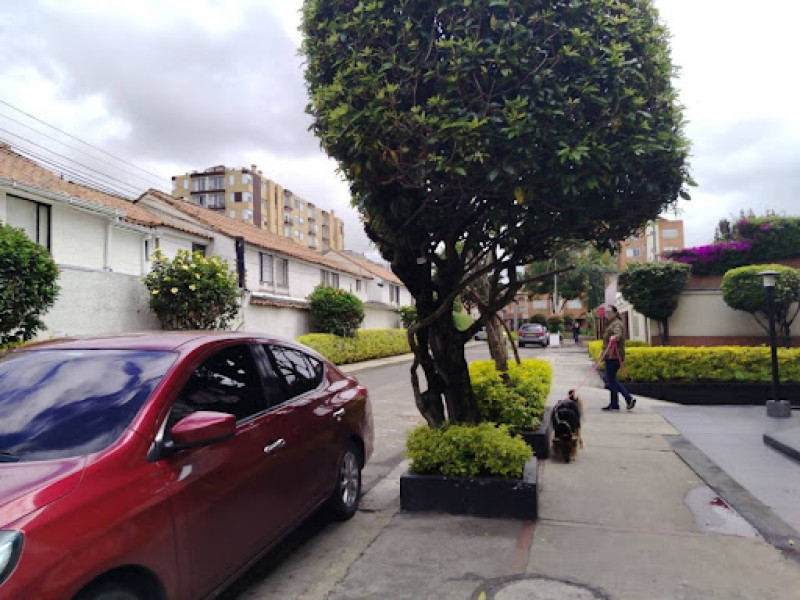 Apartamento En Arriendo - Los Cedros, Bogotá