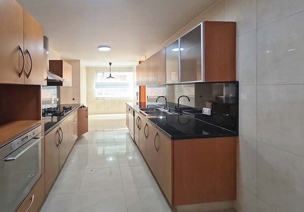 Apartamento En Arriendo - Chicó Reservado, Bogotá