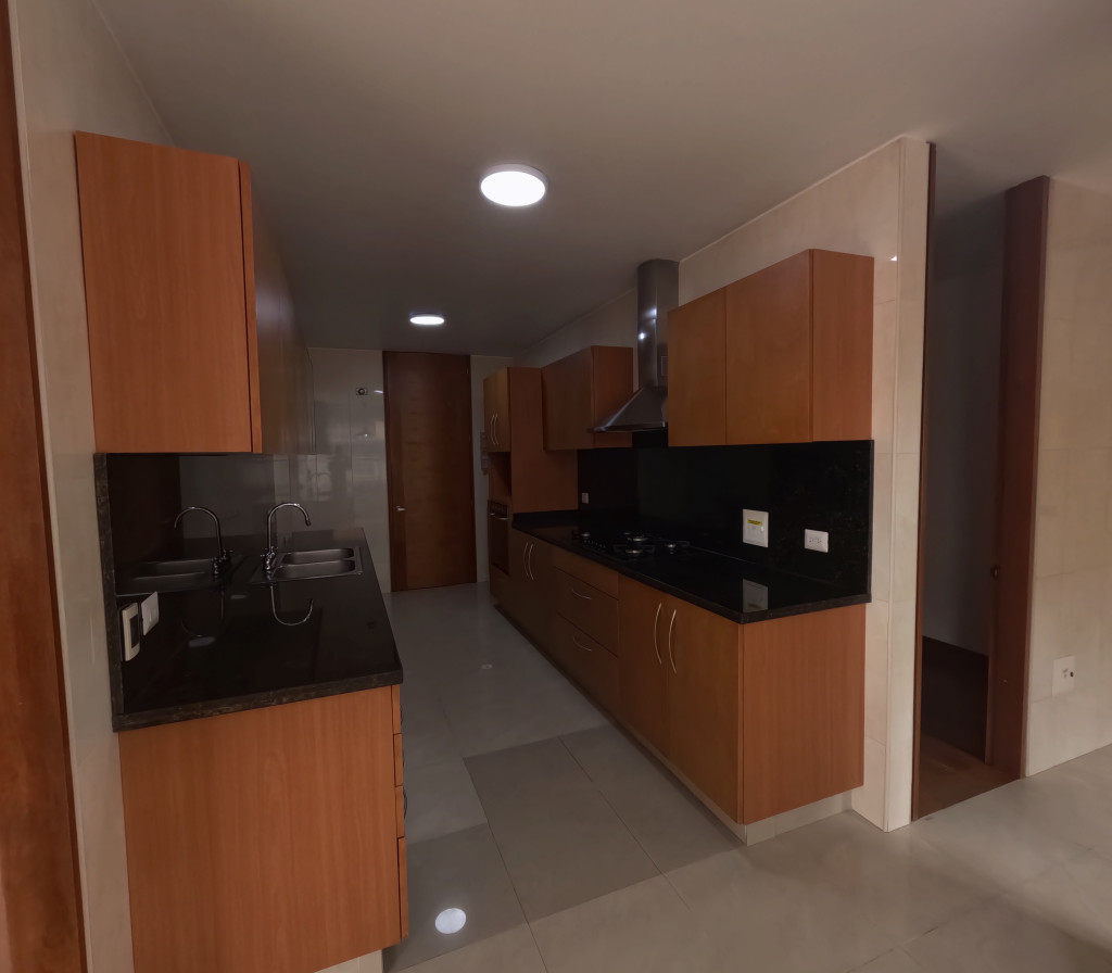 Apartamento En Arriendo - Chicó Reservado, Bogotá