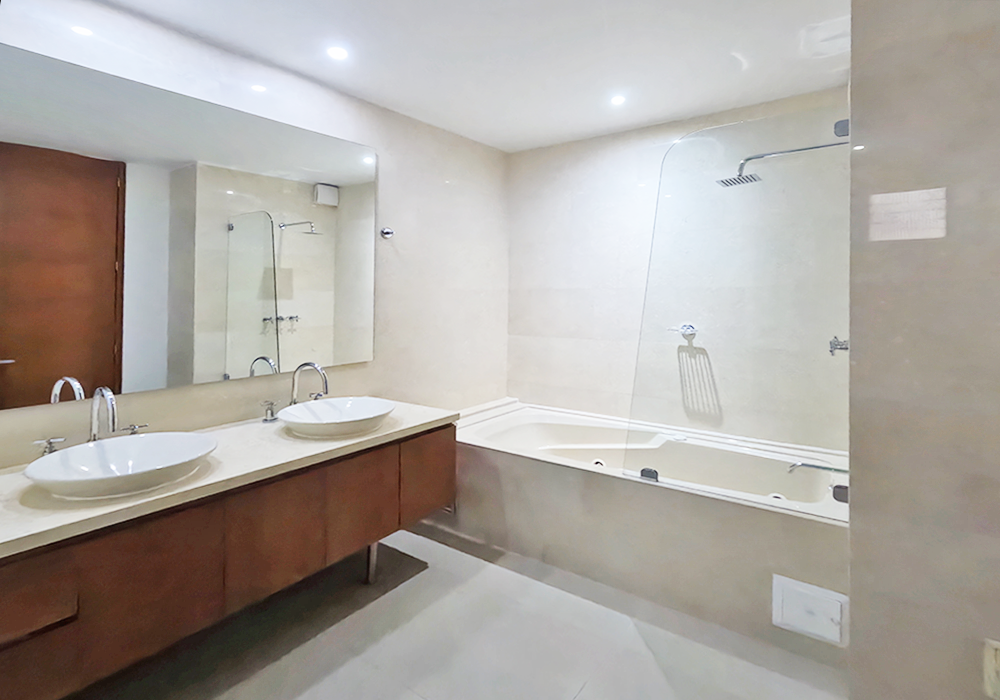 Apartamento En Arriendo - Chicó Reservado, Bogotá