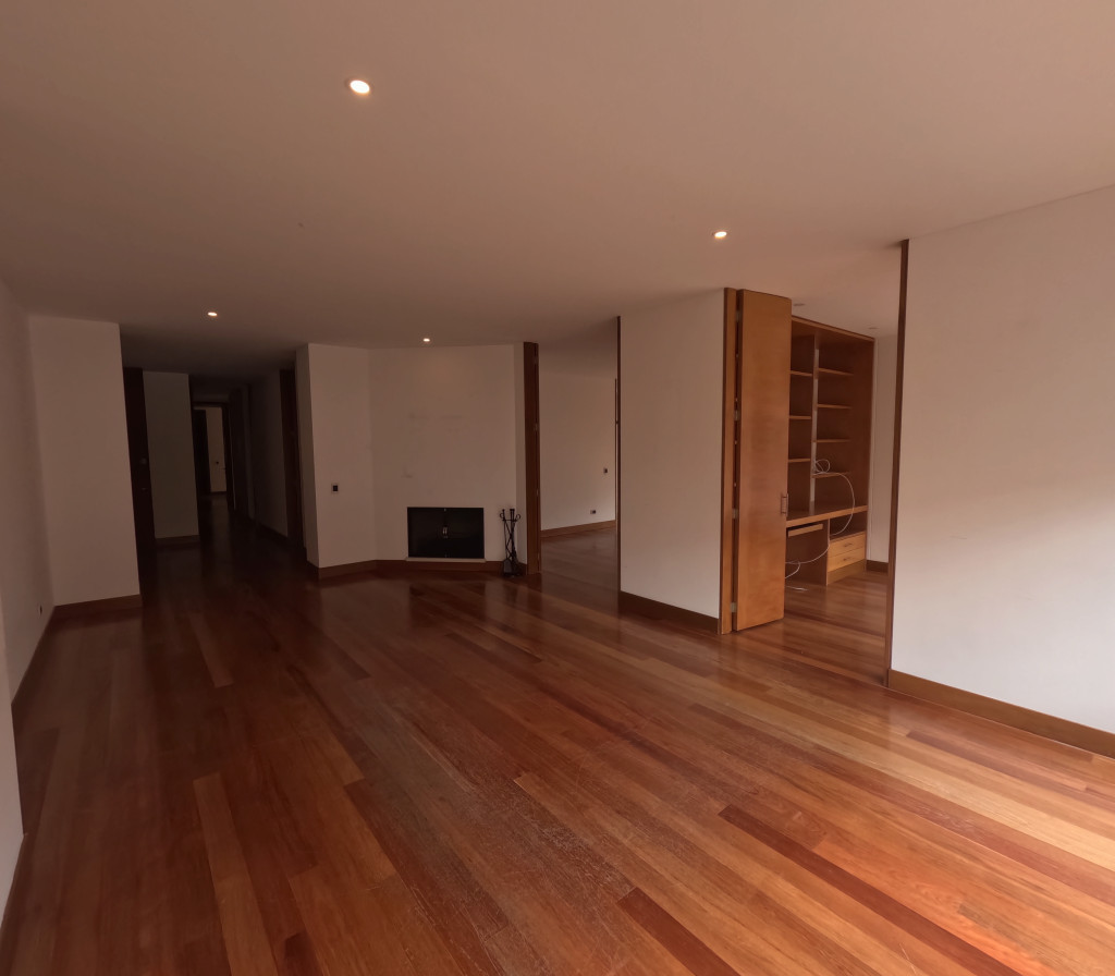 Apartamento En Arriendo - Chicó Reservado, Bogotá