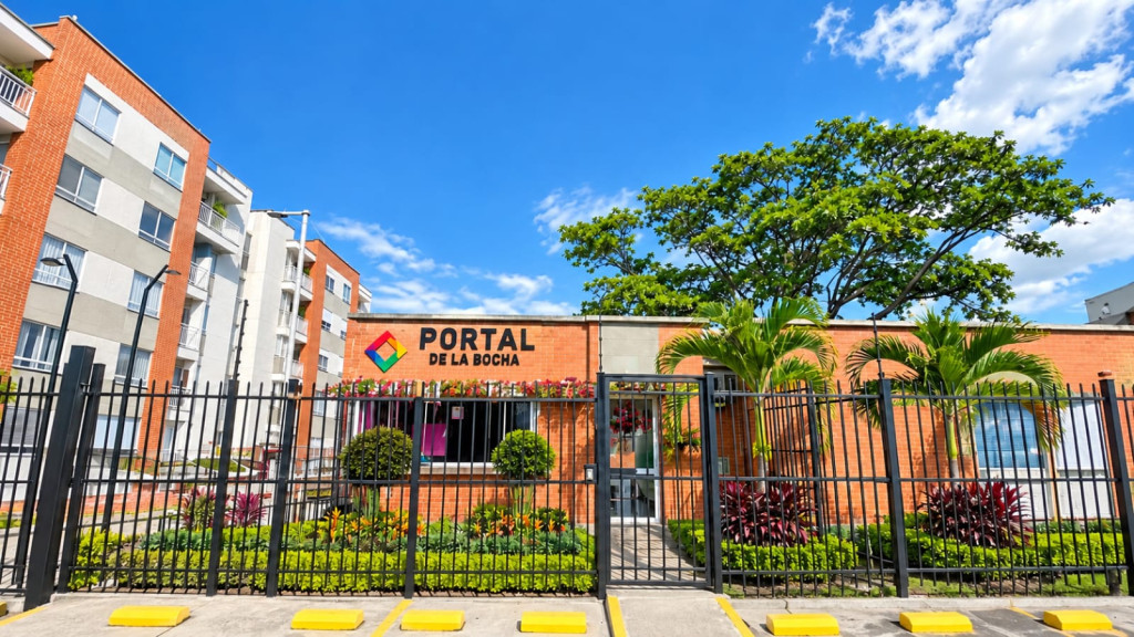APARTAMENTO CALLE 28 #111-39 cr portal de la bocha apto 102 bloque B, Bochalema, Cali
