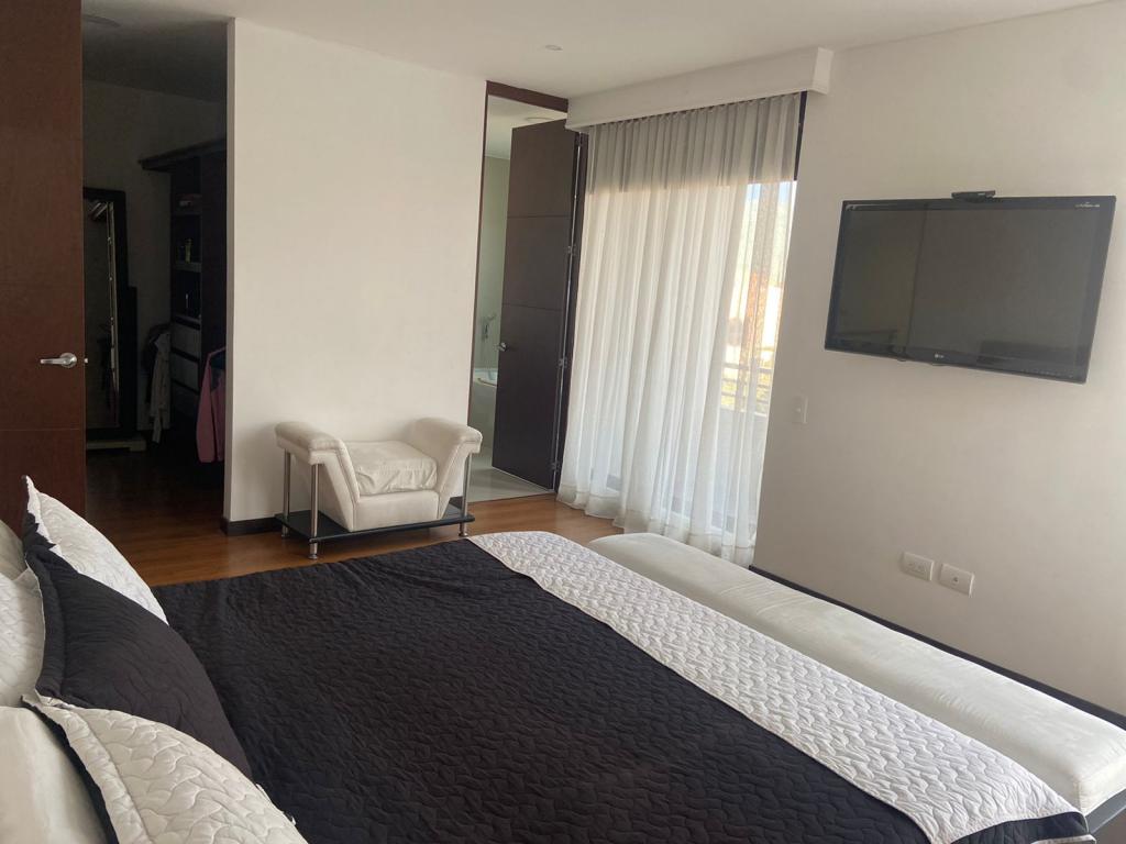 Casa EN VENTA EN Arrayanes-Suba, código: 1071218 - 9