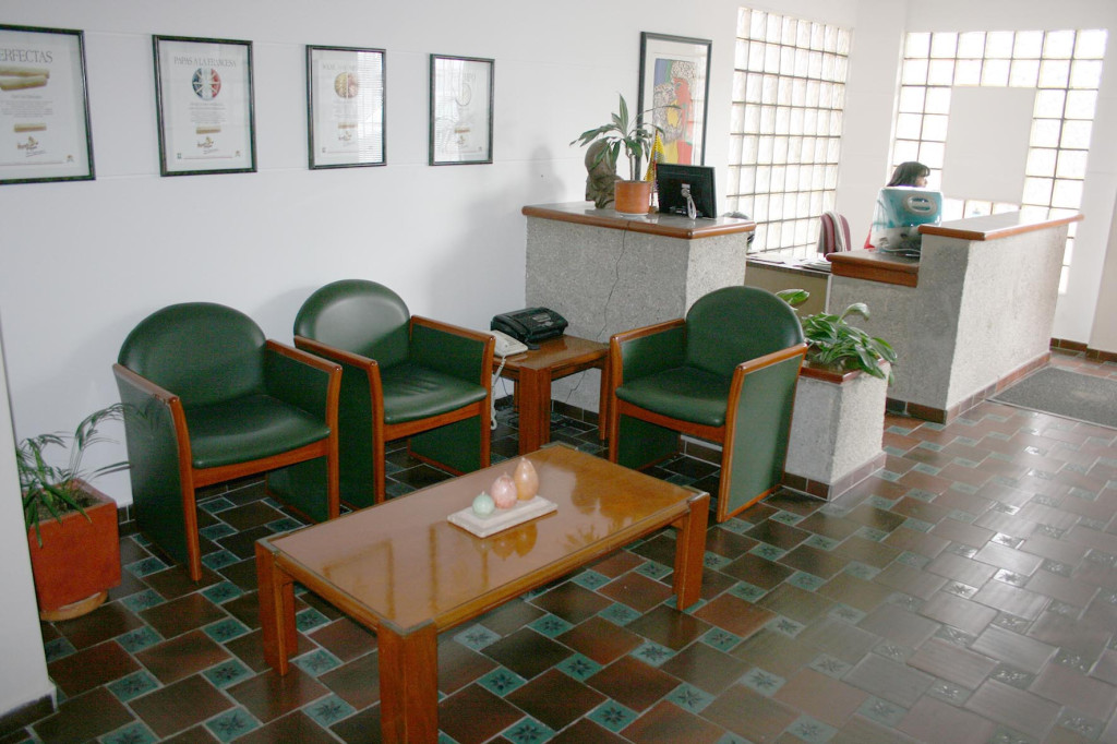 Casa EN ARRIENDO EN Polo Club, código: 10194604 - 0