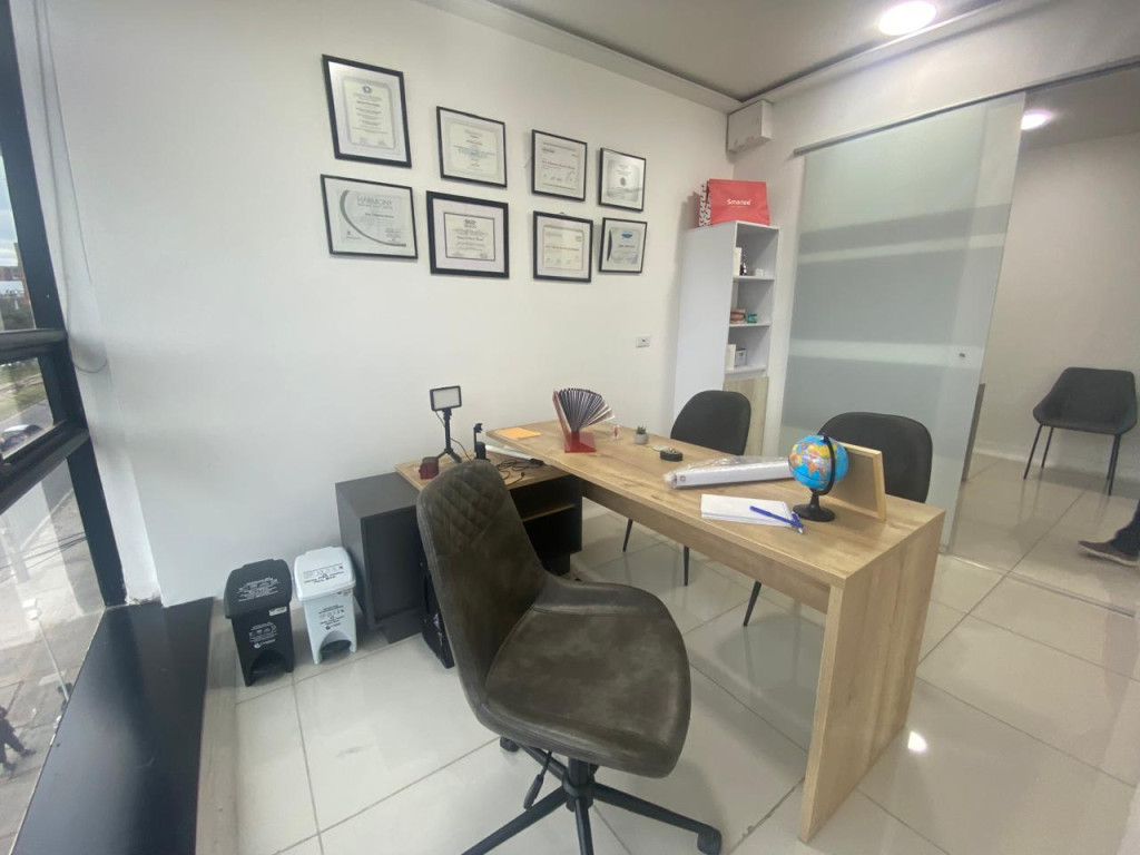Consultorio EN VENTA EN Bella Suiza, código: 10233810 - 10