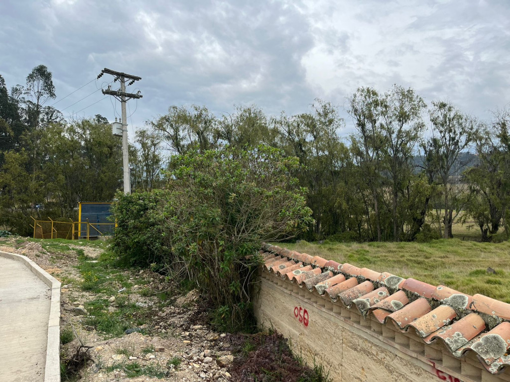 Lote EN VENTA EN ., código: 10279572 - 9