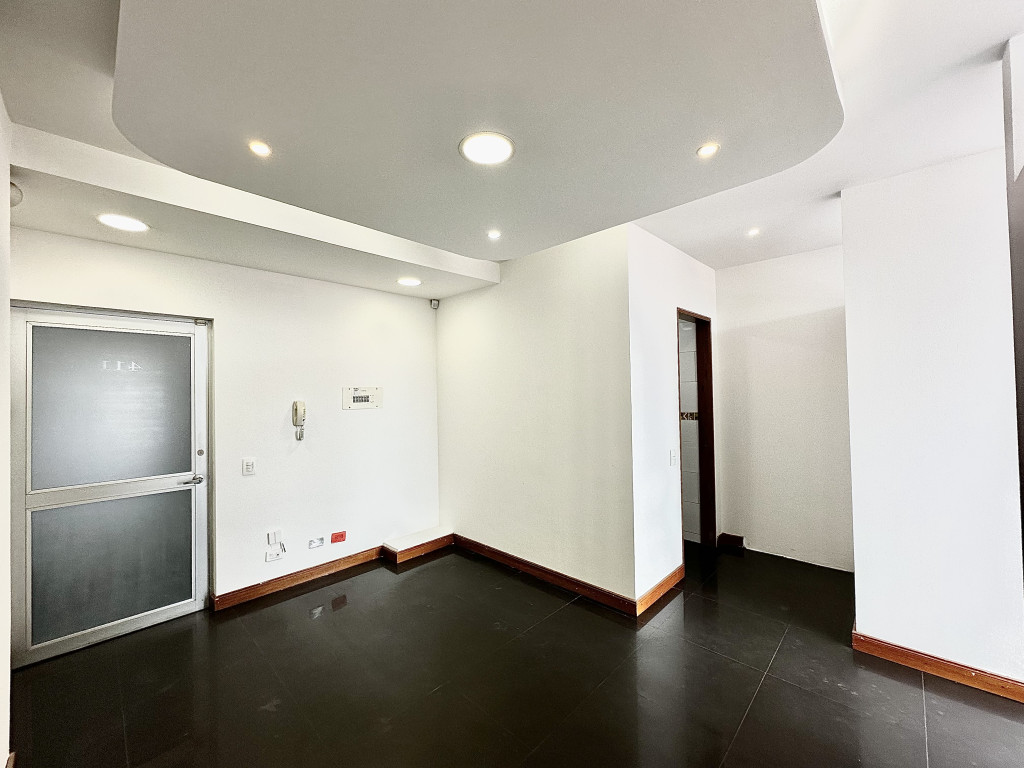 Oficina EN VENTA EN Colina Campestre I Y II  Etapa, código: 10299739 - 1