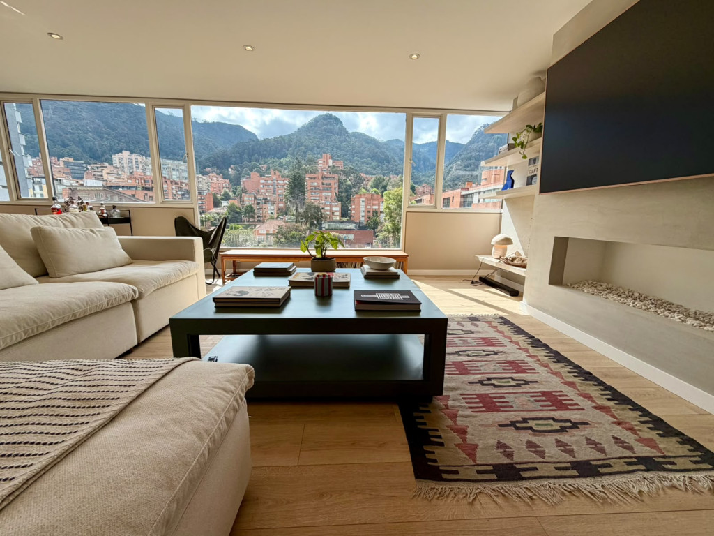 APARTAMENTO Carrera 5 No 72 39, Quinta Camacho, Bogotá en Quinta Camacho