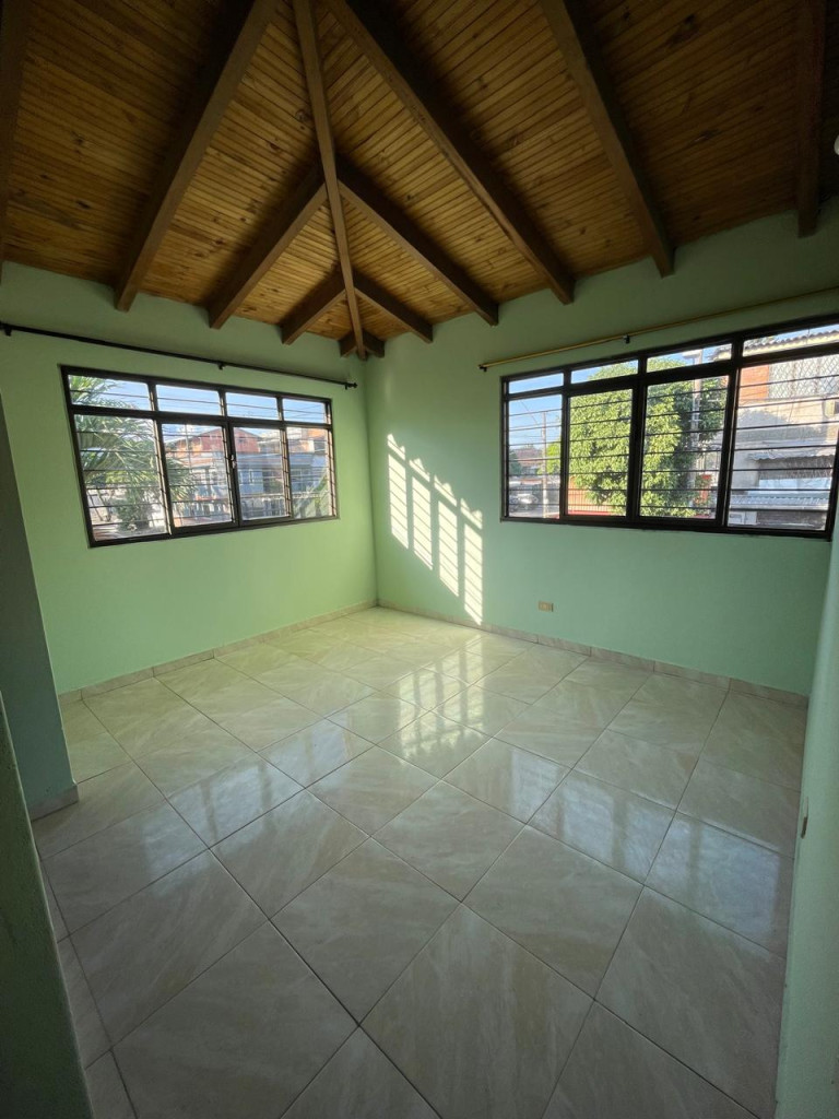APARTAMENTO CR 25 # 18B-46 PISO 2 LAS ACACIAS, Las Acacias, Cali en Las Acacias