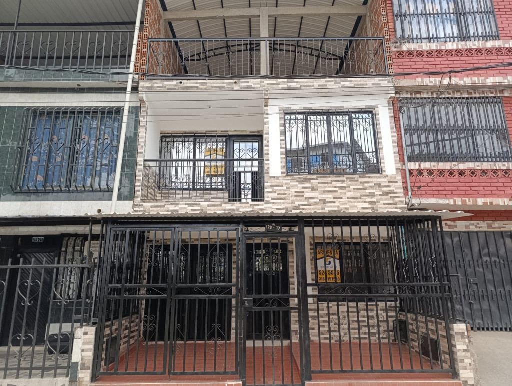 CASA CRA 26 G 1 # 123 - 17, Decepaz, Cali