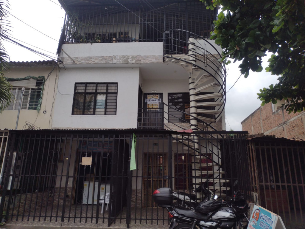 APARTAMENTO CALLE 72 C # 23 A - 23 APTO 202, Ulpiano Lloreda, Cali