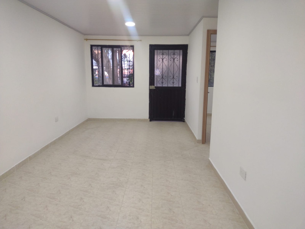 APARTAMENTO Calle 52 # 10 - 17, Villa Colombia, Cali