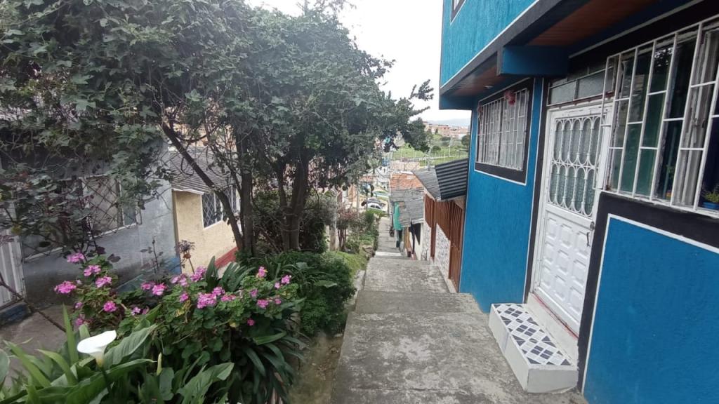 Casa EN VENTA EN Serranía, código: 1050826 - 2