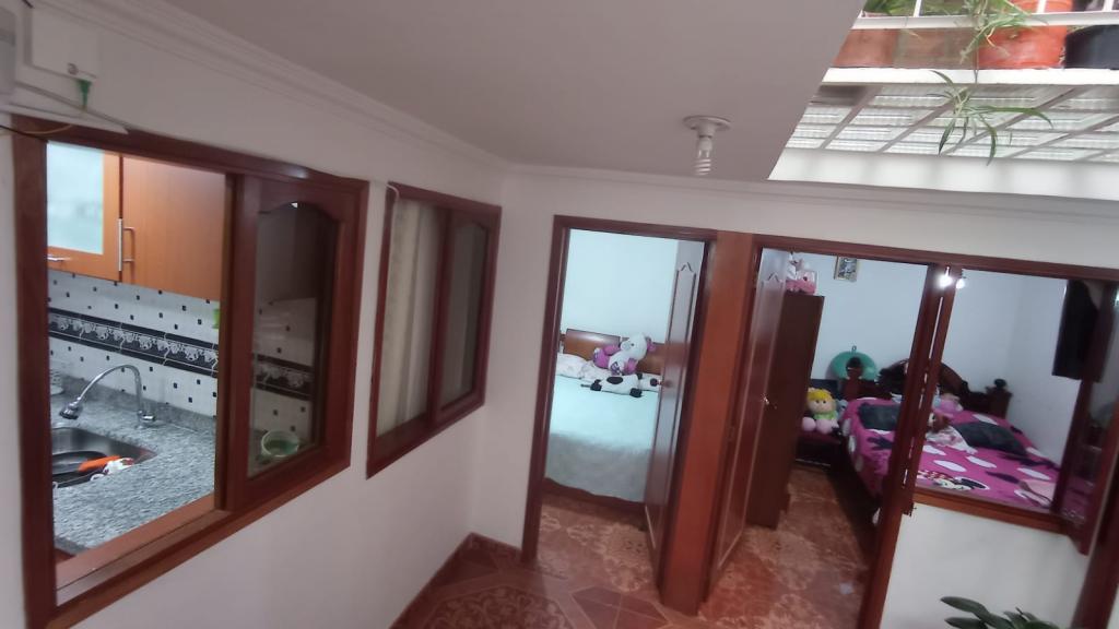 Casa EN VENTA EN Serranía, código: 1050826 - 11