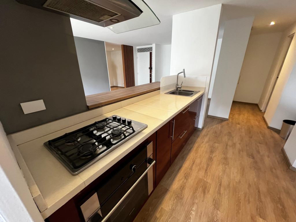 APARTAMENTO Calle 96 #46 -58, La Castellana, Bogotá
