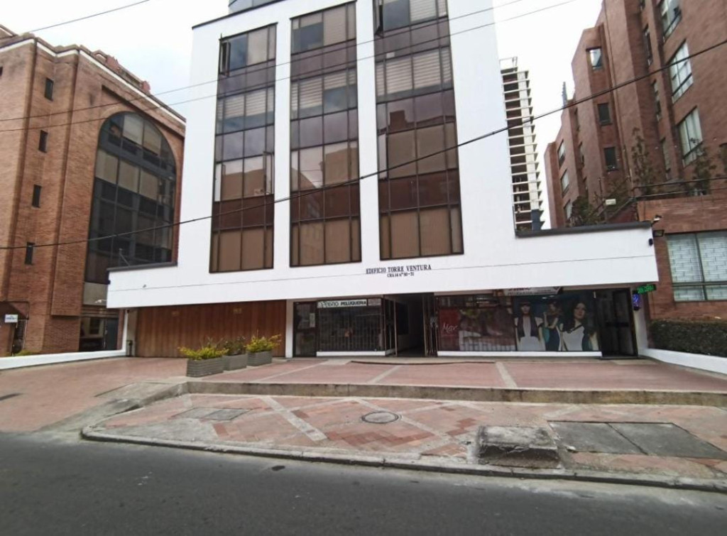 Oficina en arriendo, código 95076