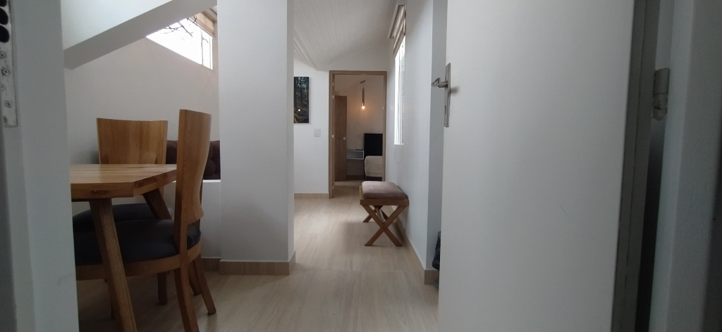 Apartaestudio en arriendo, código 95127