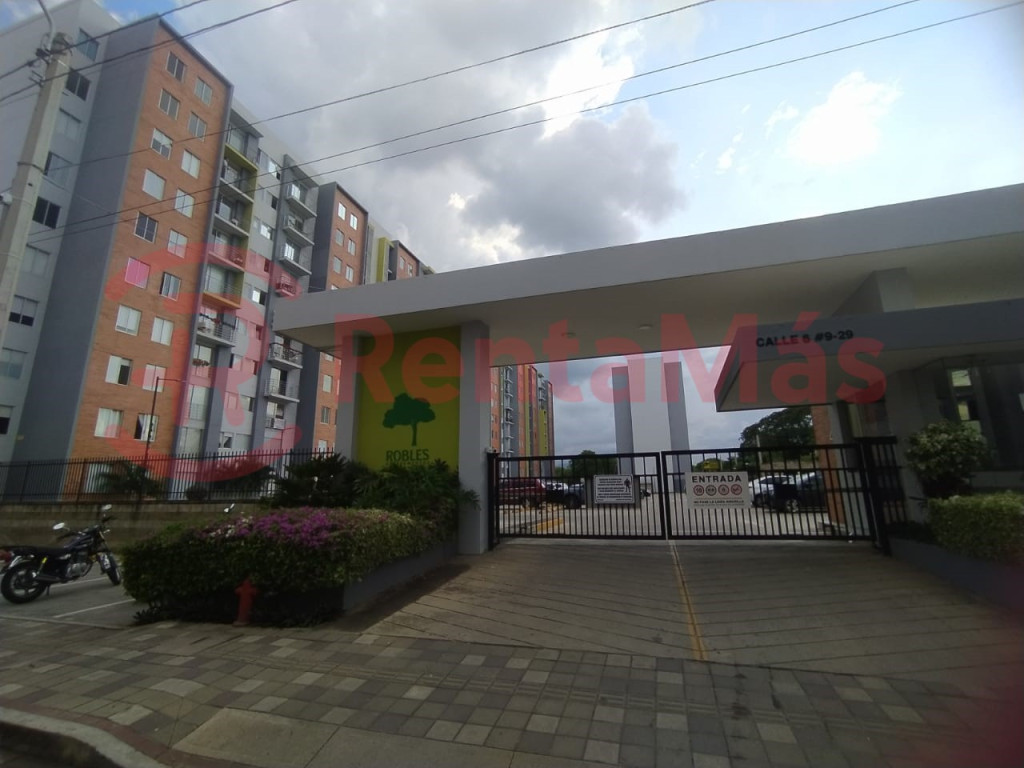 APARTAMENTO conjunto robles calle 6 # 9-29 prados del este torre A apt 702, Prados Del Este, Cúcuta