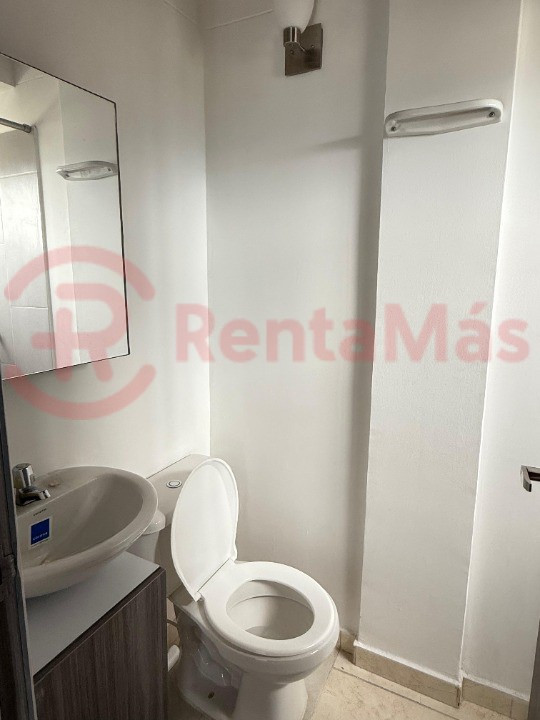 Casa EN VENTA EN LOS PATIOS - LA FLORESTA - CONJUNTO MONTEALINA, código: 10312374 - 12