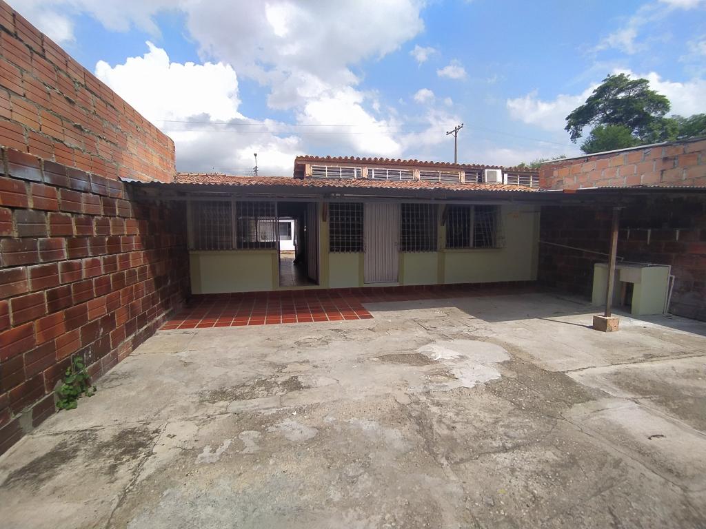 Casa EN VENTA EN Bocono, Cuji, código: 1051236 - 8