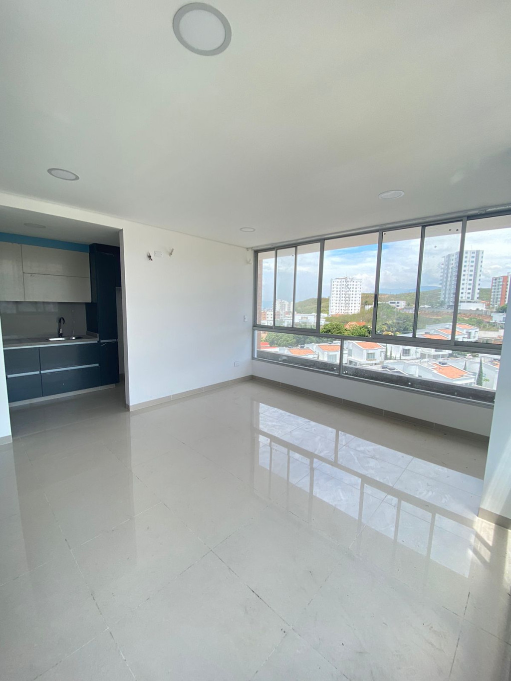 Apartamento EN VENTA EN La Floresta, código: 1069698 - 1