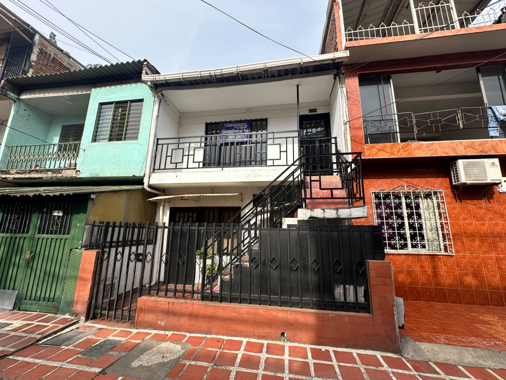APARTAMENTO CALLE 33 A # 7 - 15, Las Delicias, Cali