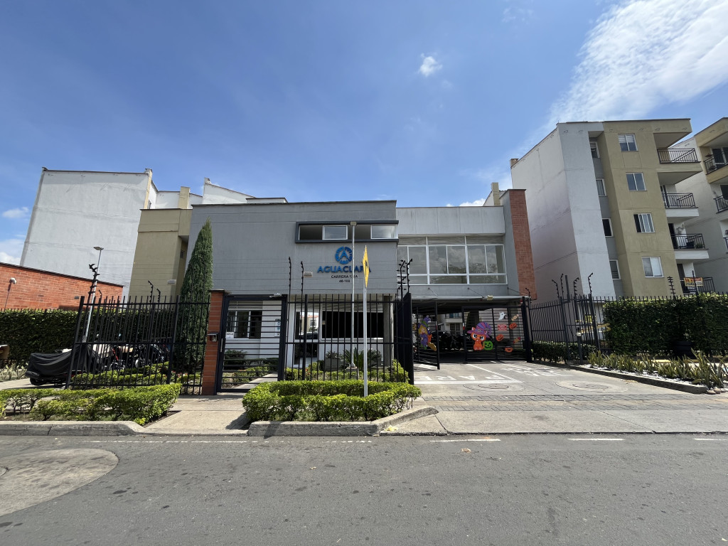 APARTAMENTO CARRERA 121 A # 48 - 100, Ciudad Pacífica, Cali