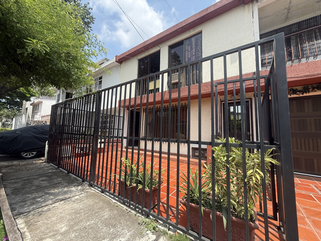 APARTAMENTO Calle 48 norte #3-72, Vipasa, Cali