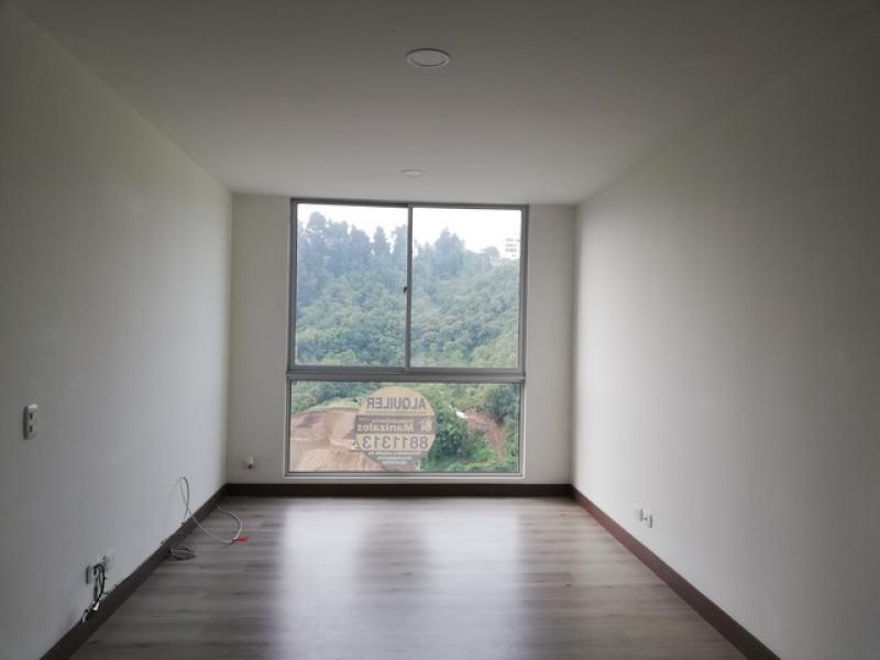 APARTAMENTO Calle 57 G #10 A -49, La Carola, Manizales