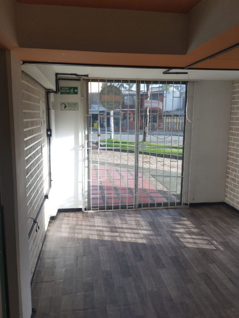 Local EN VENTA EN Castilla, código: 10279379 - 5