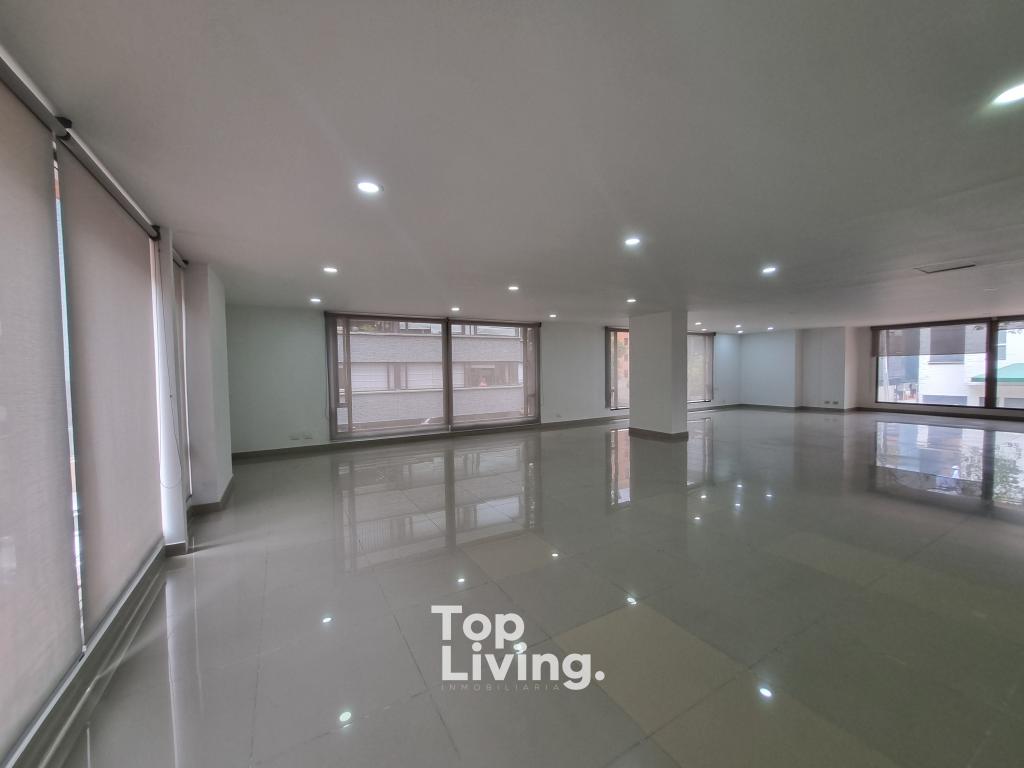 OFICINA en ARRIENDO