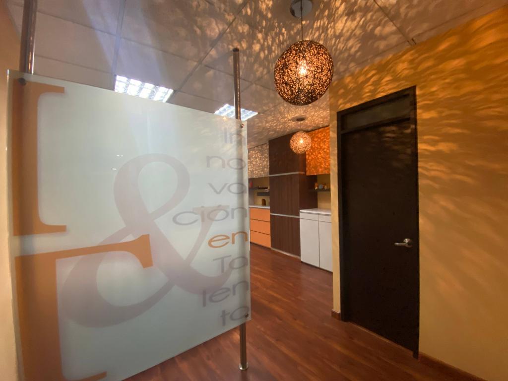 OFICINA en VENTA