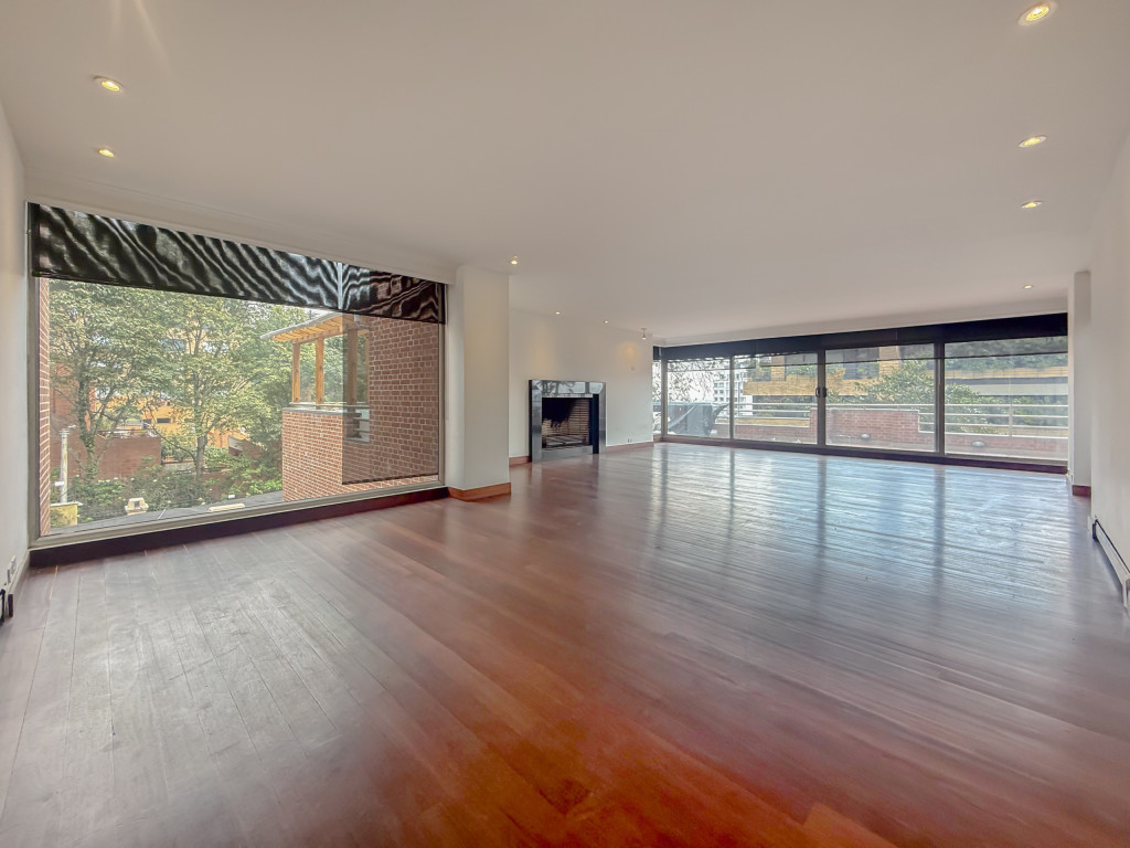 APARTAMENTO en ARRIENDO/VENTA