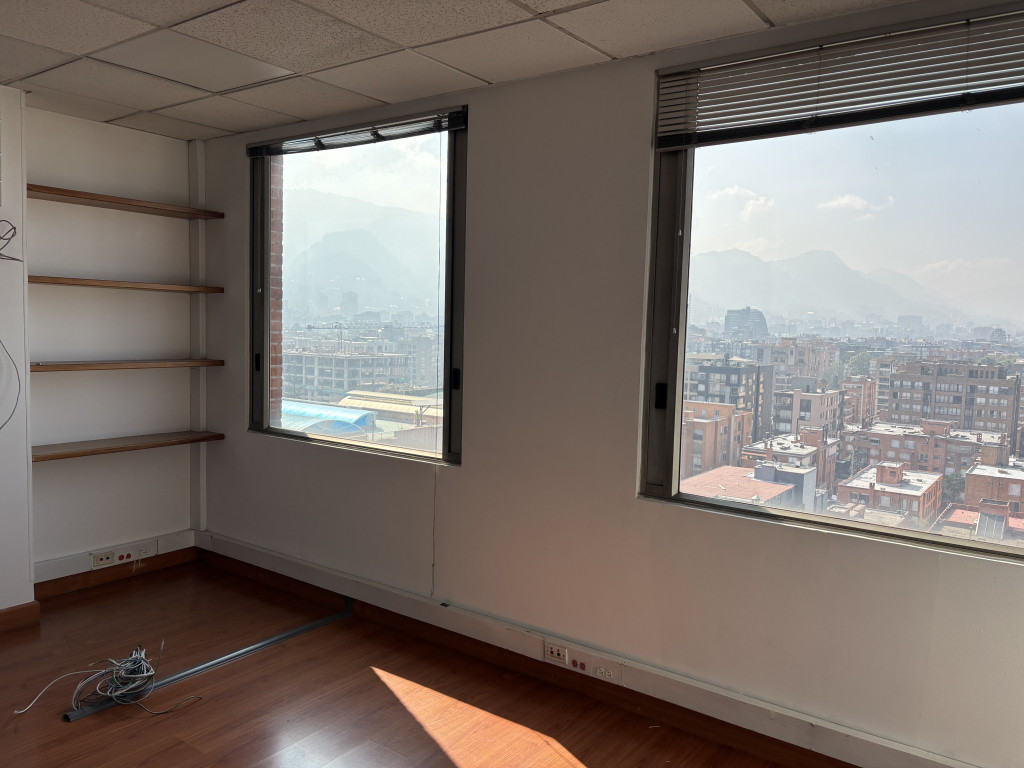Oficina EN ARRIENDO EN Chico Norte, código: 10225113 - 9