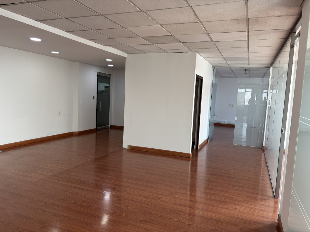 Oficina EN ARRIENDO EN Chico Norte, código: 10225113 - 10