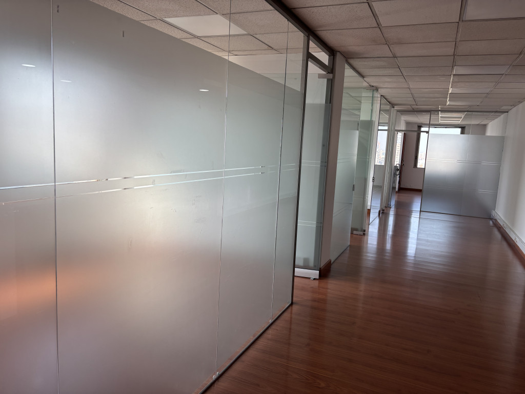 Oficina EN ARRIENDO EN Chico Norte, código: 10225113 - 8