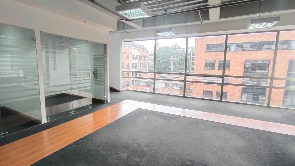 Oficina EN ARRIENDO EN Chico Norte, código: 1089844 - 4