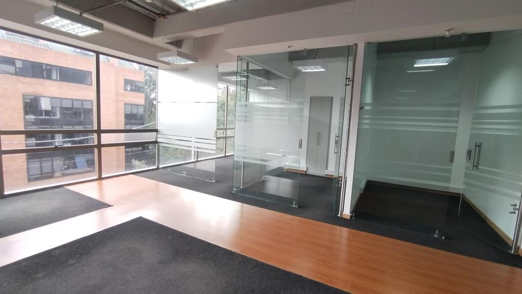 Oficina EN ARRIENDO EN Chico Norte, código: 1089844 - 5