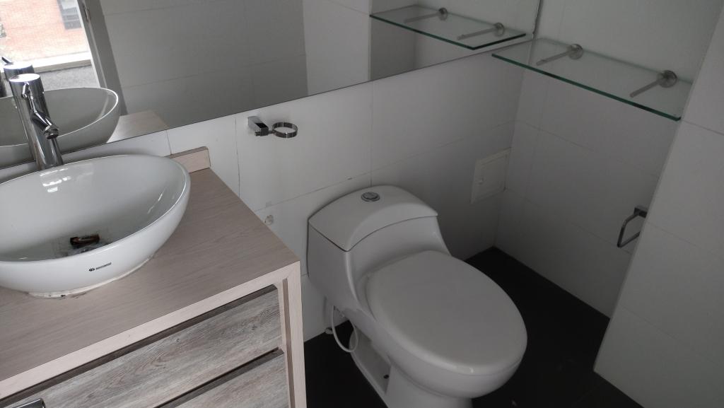 Oficina EN ARRIENDO EN Chico Norte, código: 1089844 - 9
