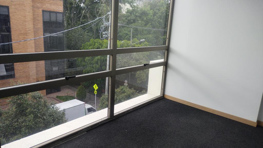 Oficina EN ARRIENDO EN Chico Norte, código: 1089844 - 8