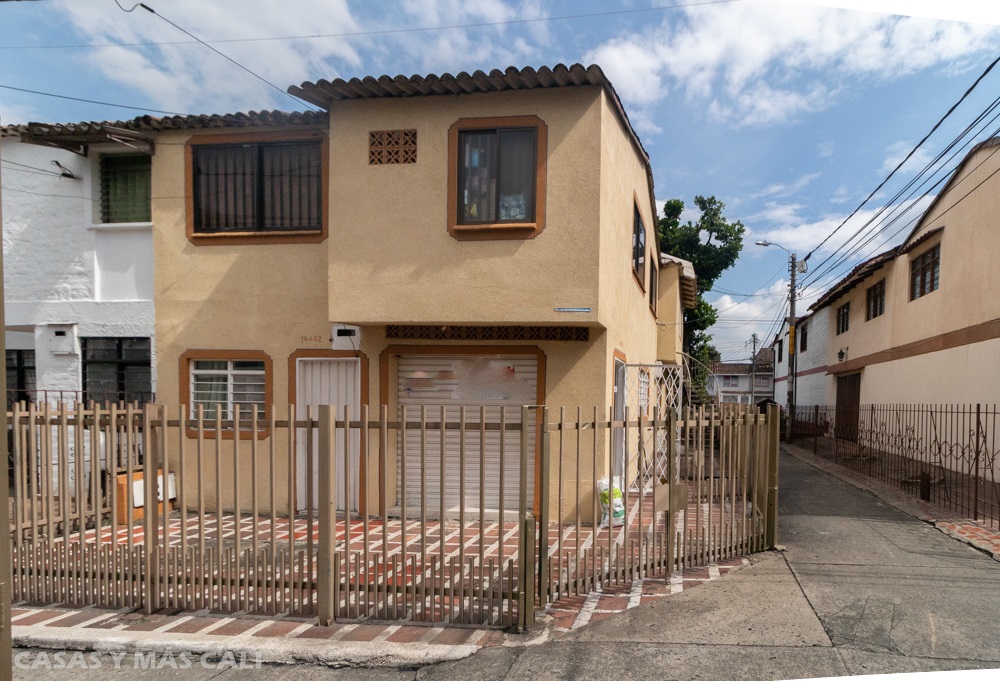 Casas y más cali inmobiliaria