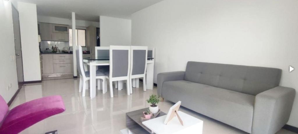 Foto Apartamento en Venta en Sur, Cali, Valle Del Cauca - $ 380.000.000 - doVHQB545 - BienesOnLine
