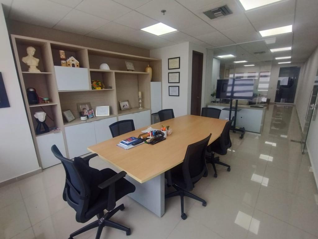 Oficina en Venta por Inmobiliaria y Constructora Segebre SAS ubicado en Barranquilla. El código del inmueble es: 8259225