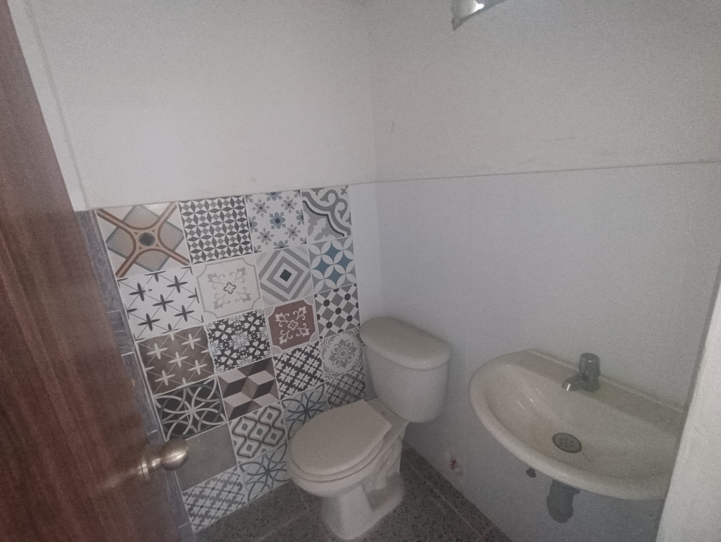 Local EN ARRIENDO EN El Santuario, código: 10240644 - 2