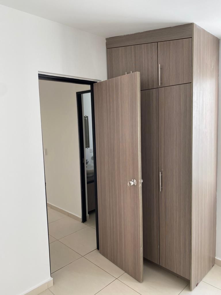 Casa EN VENTA EN La Pradera, código: 1054967 - 7