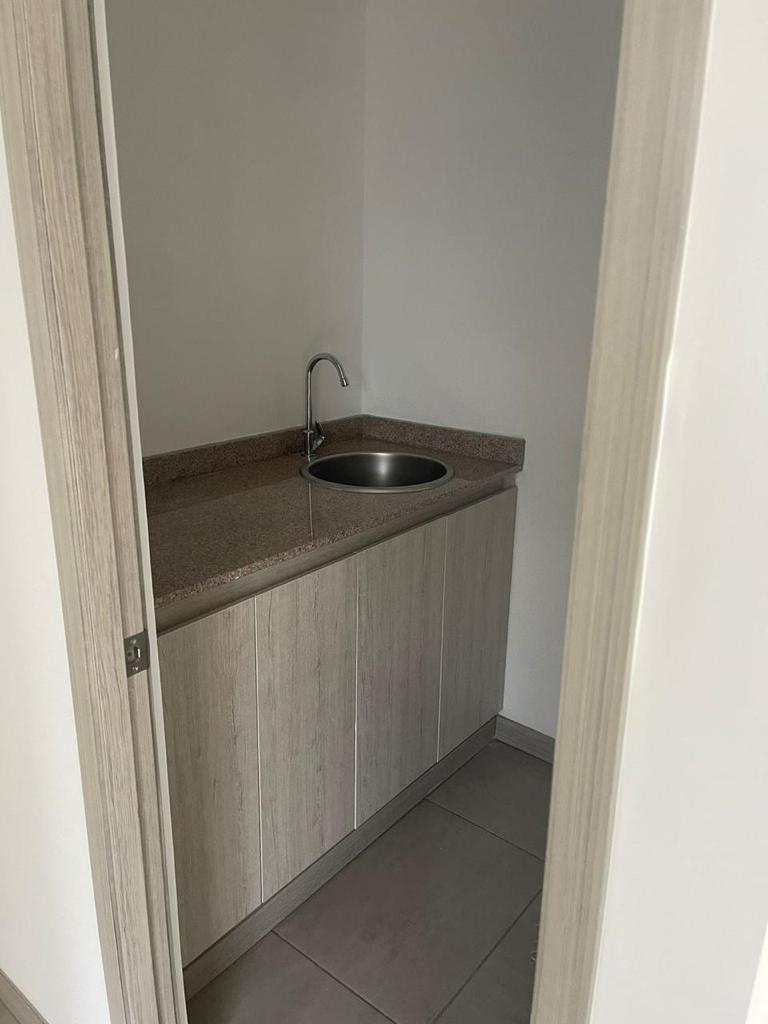 Oficina en Arriendo - Vista 5
